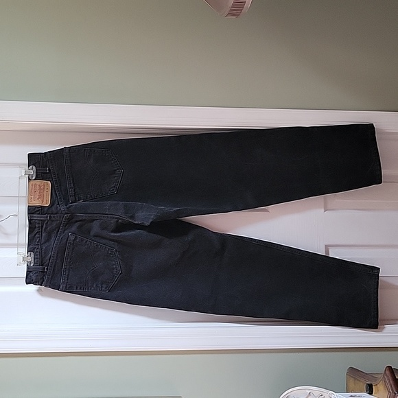 LEVIS Black Vintage 550 Relaxed Jeans - Picture 4 of 12